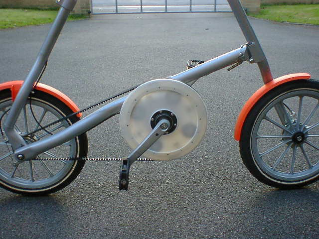 1998: 2 Gear on Bike RHS